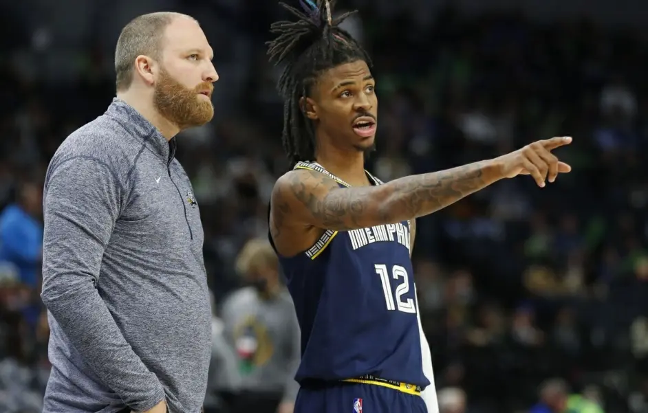 包含离谱！犹他爵士篮板制胜备战国王杯冲刺阶段费城76人备战荷甲，清晨孟菲斯灰熊回应争议的词条