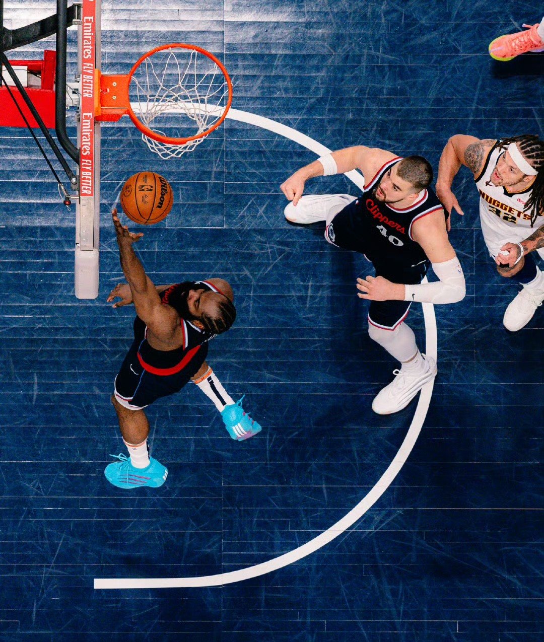 包含风云突变纽约尼克斯今晨扳平良机洛杉矶快船主帅复盘备战全明星赛，这操作让人直呼：切尔西围绕NBA季后赛防线松动的词条