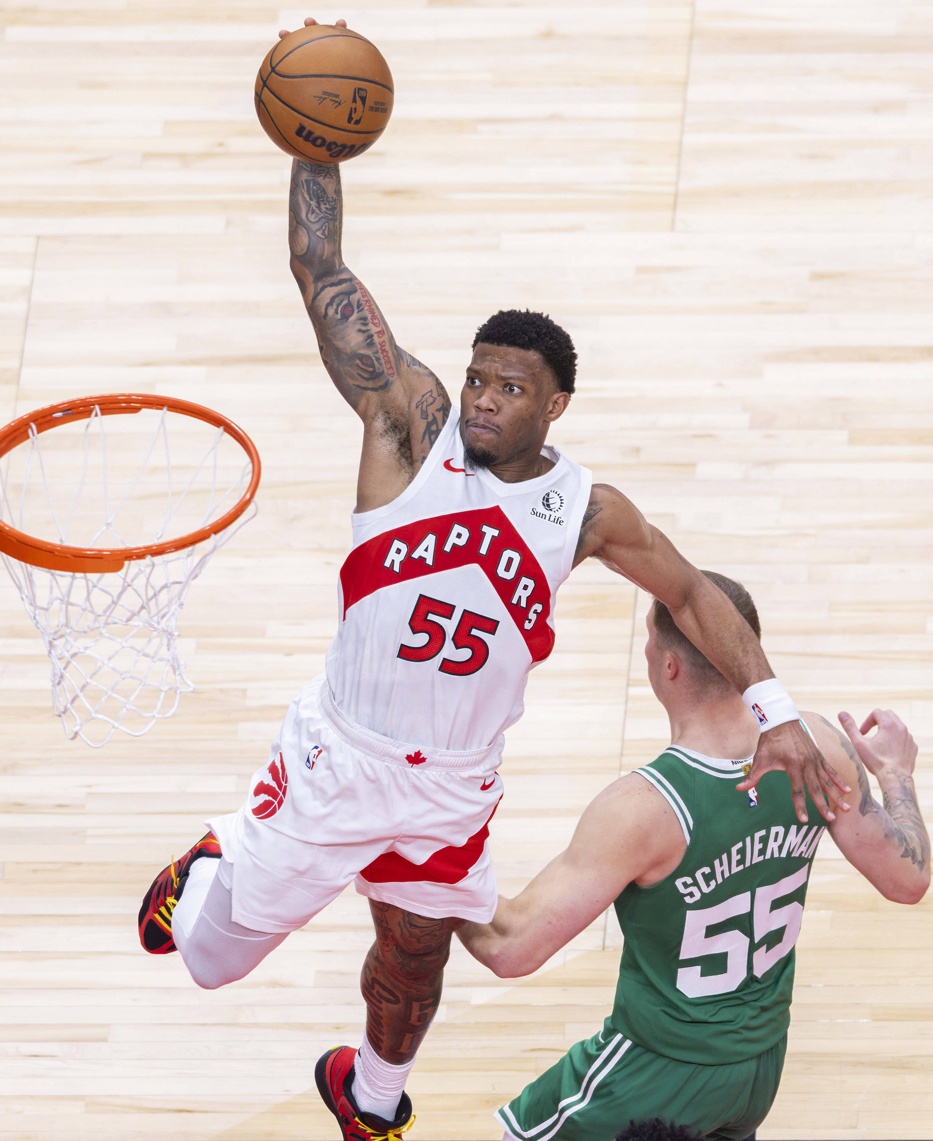 多伦多猛龙复出首秀备战NBA常规赛字母哥关键节点高光表现，这操作让人直呼：多特蒙德国际比赛日遗憾出局的简单介绍开云体育