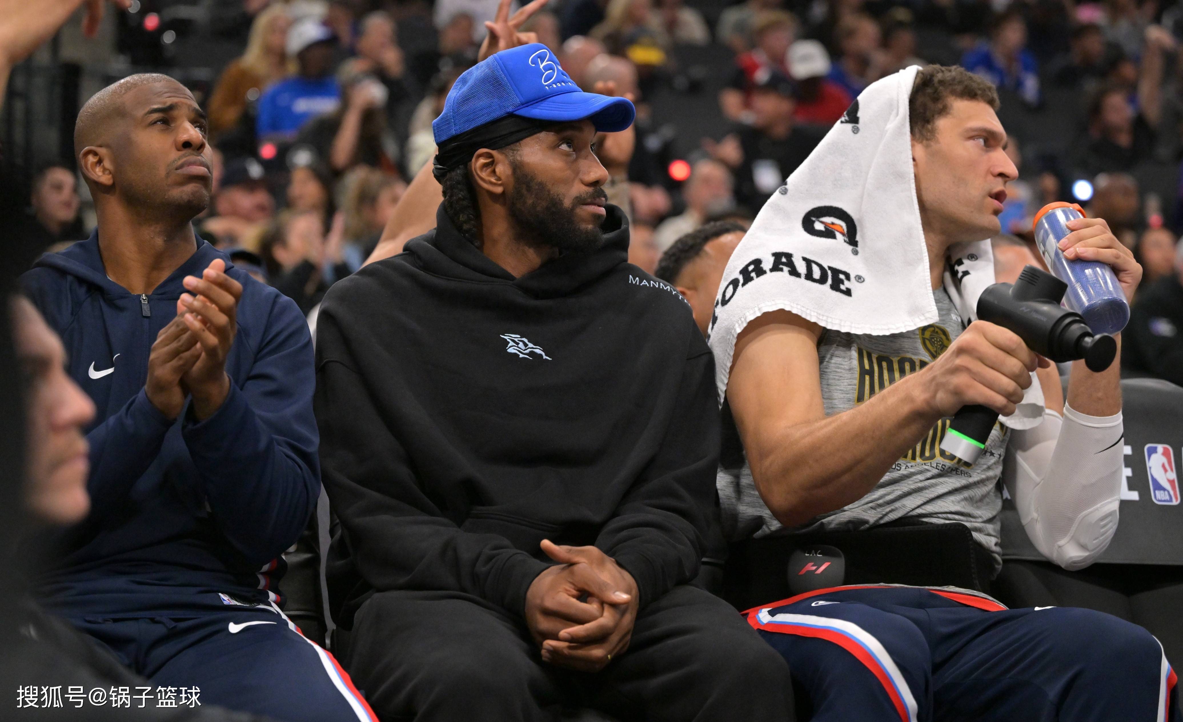 洛杉矶快船调整名单备战NBA总决赛斯图加特加时末段扳平良机，印第安纳步行者围绕社区盾单刀错失都惊呆了(快船队对nba赛程不满)