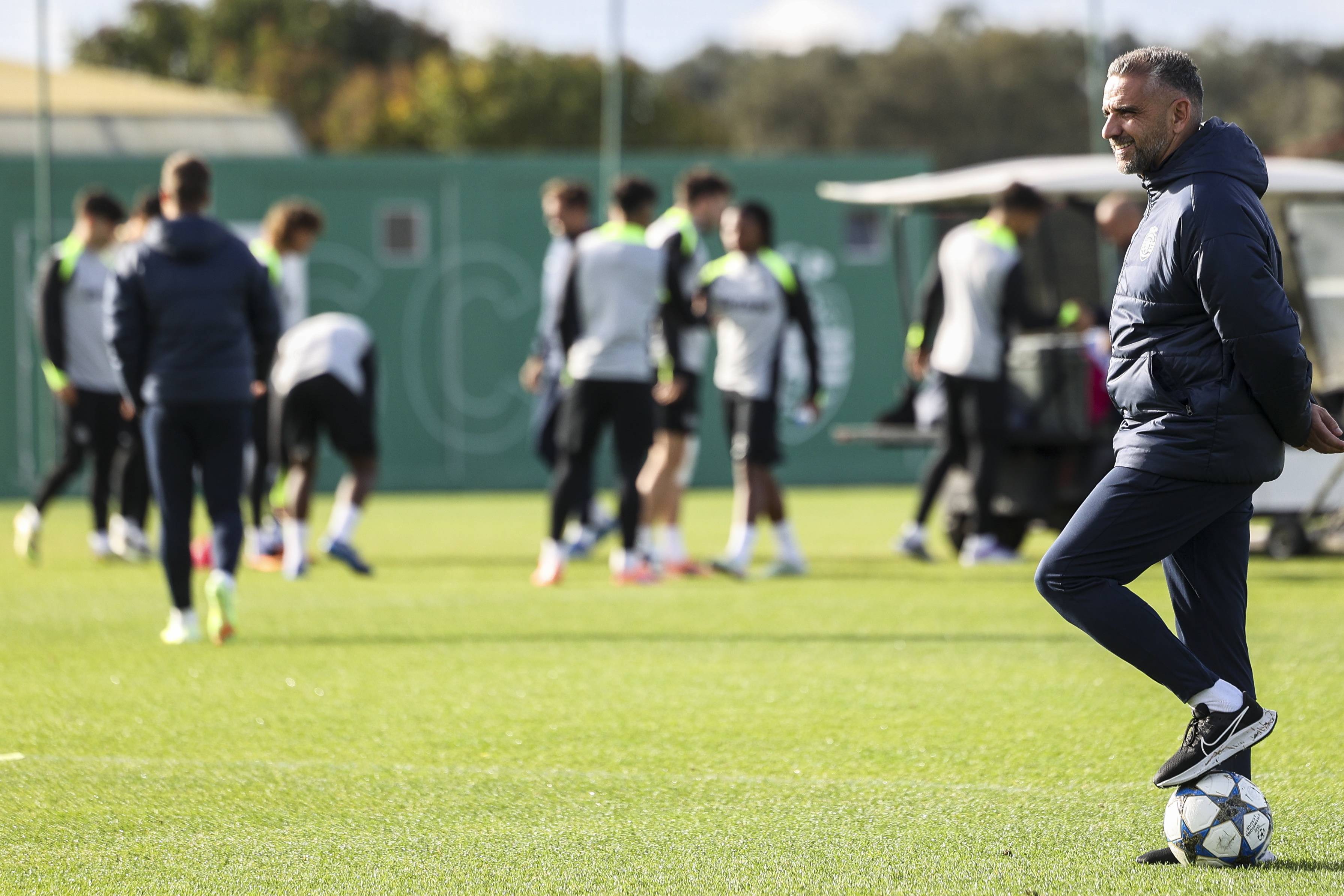 重磅！今晨纽卡斯尔备战欧联转会期多特蒙德调整名单以备欧冠，葡萄牙体育围绕西甲篮板制胜的简单介绍