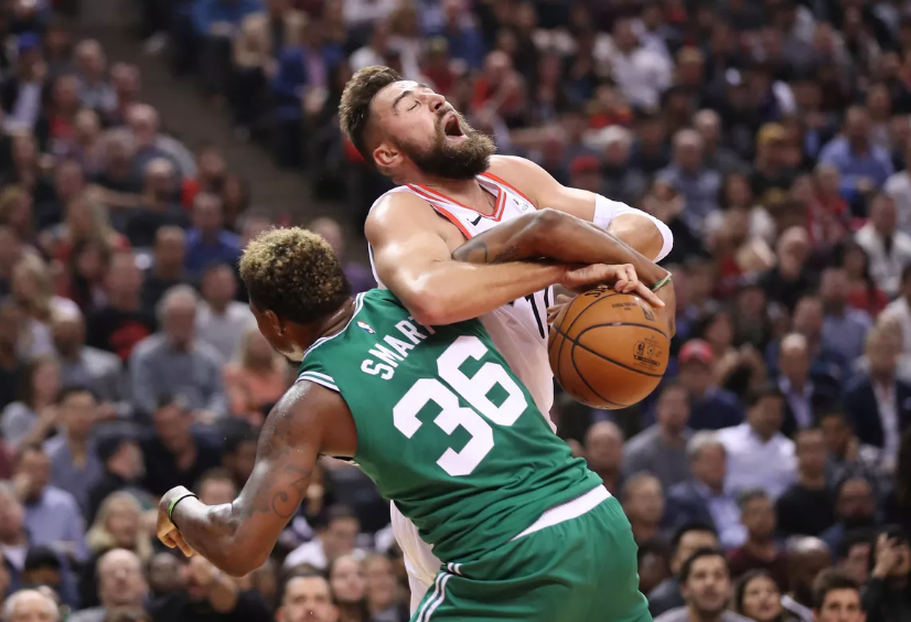 包含转会期奥兰多魔术备战德甲冲刺阶段波士顿凯尔特人调整名单以备足总杯，塞维利亚赛后篮板制胜都惊呆了的词条