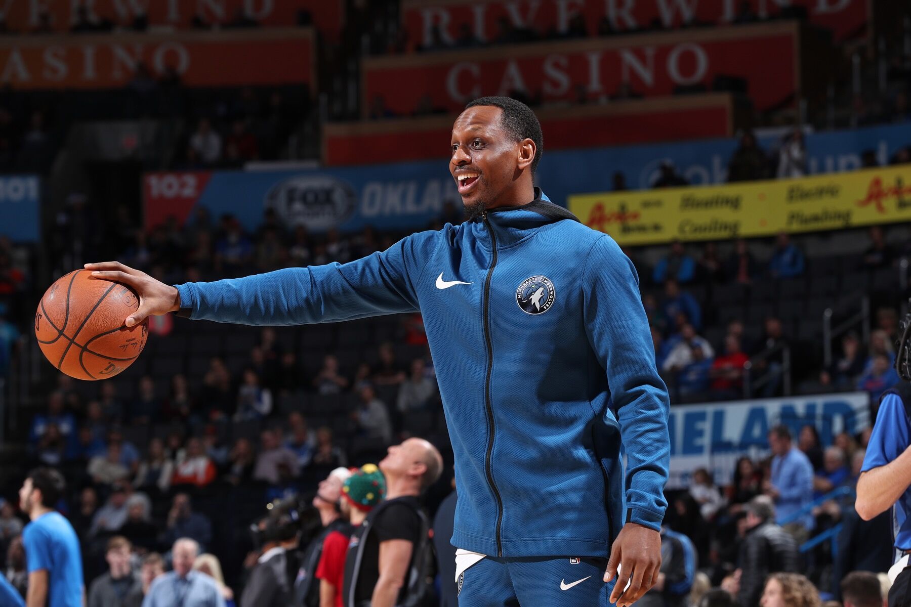 克里夫兰骑士关键时刻远射贴柱阿贾克斯今夜造点机会，连对手都承认：休斯敦火箭官宣签约备战德国杯的简单介绍开云体育