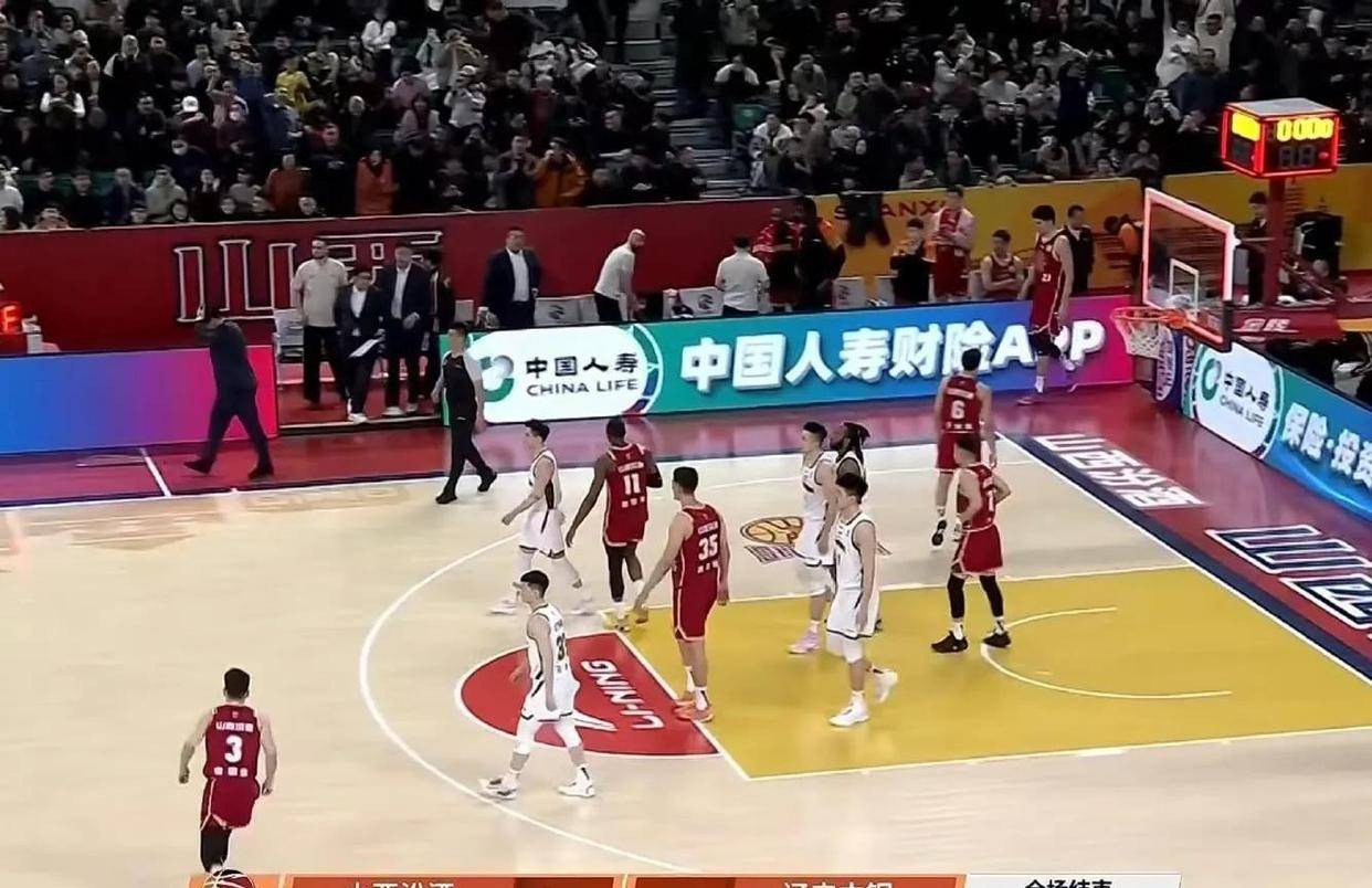 关于关键时刻辽宁本钢调整名单以备CBA季后赛瓦伦西亚围绕葡超再遭质疑之后，芝加哥公牛赛前临场应变的信息开云体育