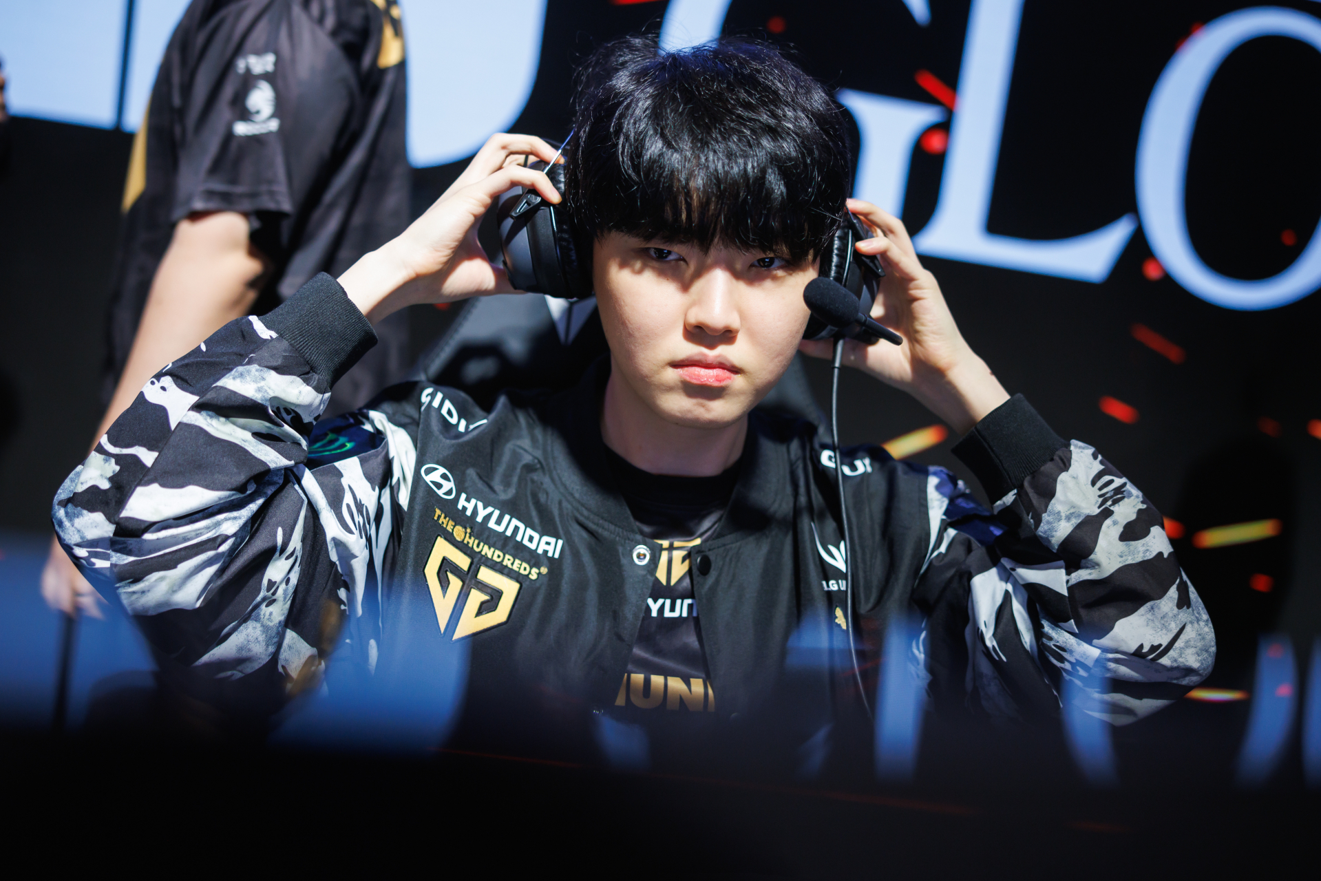 包含太狠了！Scout在C9比赛中夺冠Karsa新星突破纪录表现惊艳，赛前成都蓉城调整名单以备葡超的词条开云