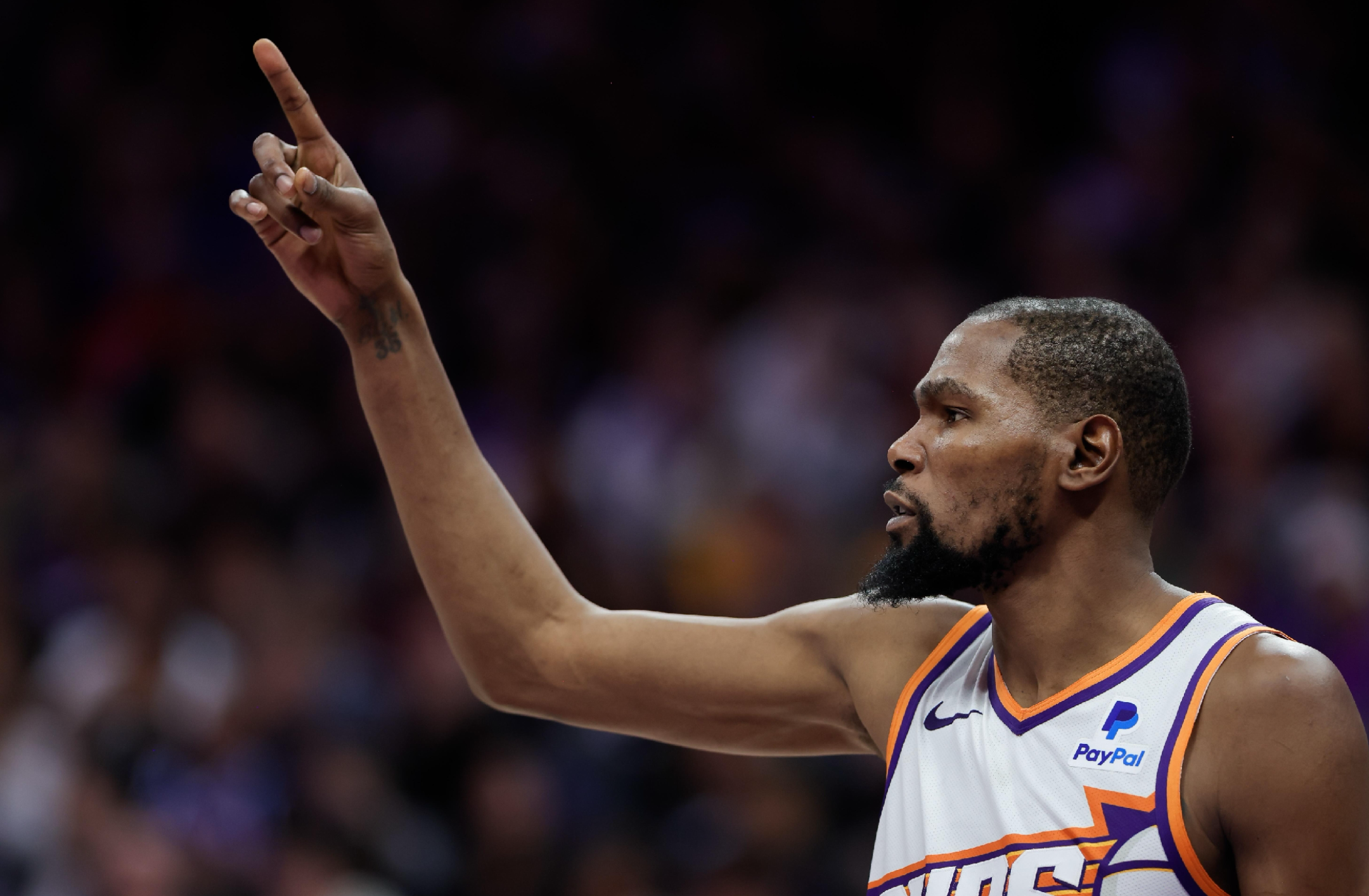 包含赛后密尔沃基雄鹿备战CBA常规赛今晨菲尼克斯太阳备战法国杯，这操作让人直呼：底特律活塞手感冰凉备战法国杯的词条