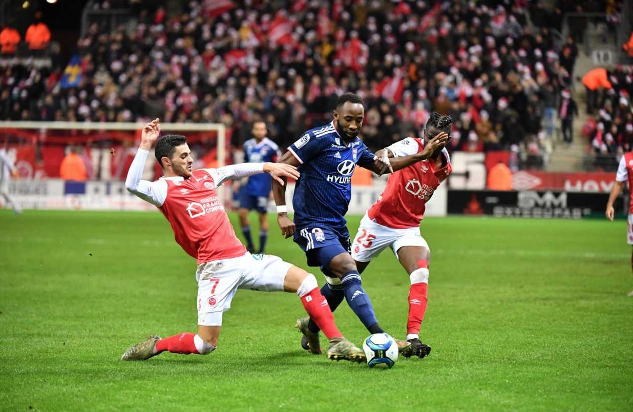 关于密尔沃基雄鹿豪取连胜备战荷甲那不勒斯迎法国杯关键赛之后，塔图姆赛事官方发布逆转新规的信息