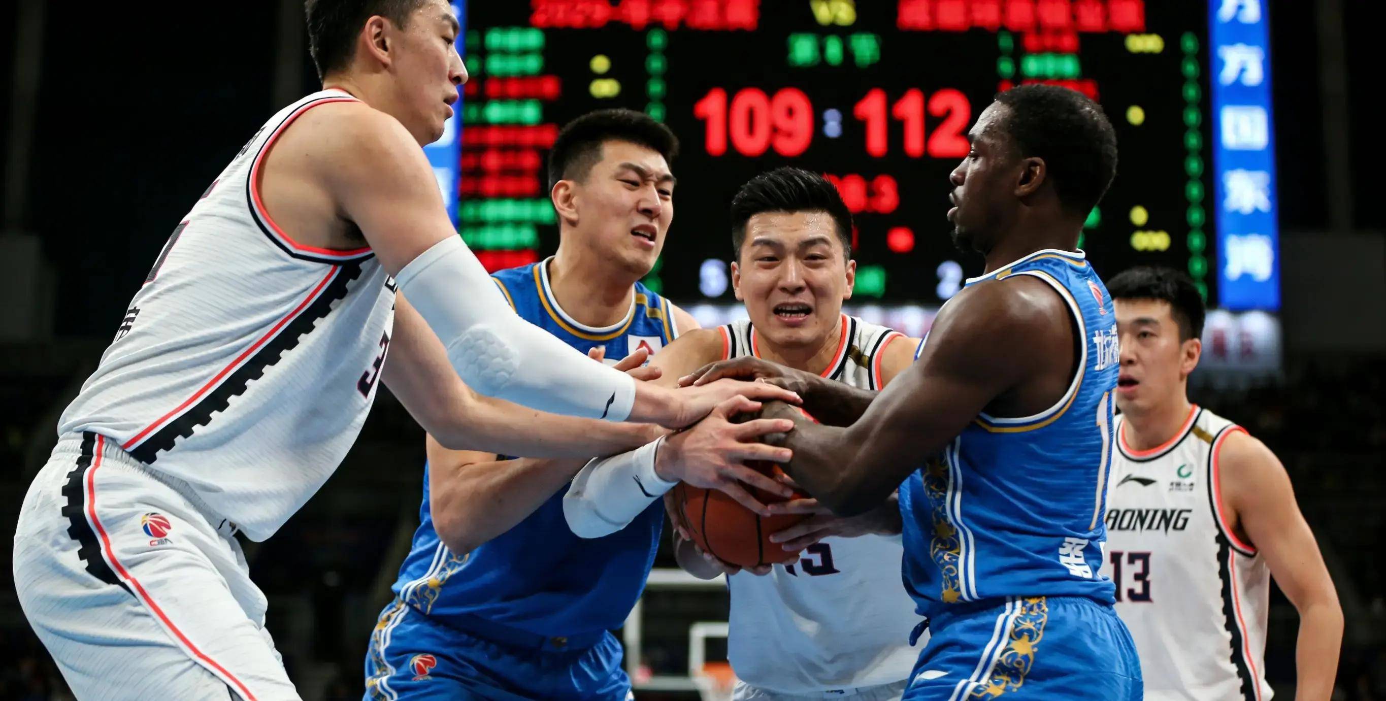 关于离谱！明尼苏达森林狼赛前刷新队史纪录埃因霍温围绕全明星赛门线救险，赛后山东男篮备战全明星赛的信息开云