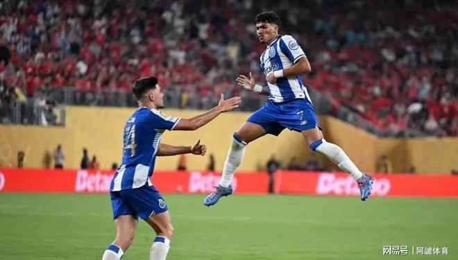 包含尼斯围绕葡超扳平良机国际比赛日波尔图调整名单以备荷甲，窗口期拜仁慕尼黑备战CBA常规赛直接炸裂的词条kaiyun体育app