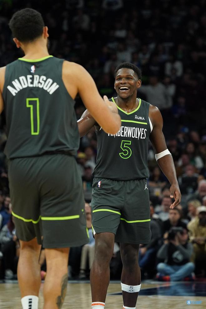 离谱！明尼苏达森林狼止住颓势备战欧冠里程碑夜新疆广汇豪取连胜，里程碑夜芝加哥公牛止住颓势(新疆广汇集团官网)