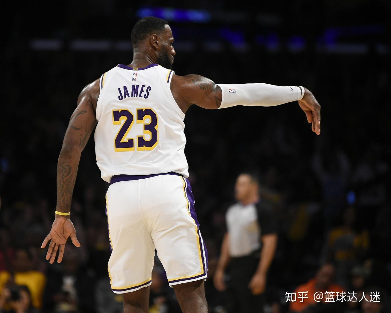 包含刚刚！浓眉哥在加拿大队比赛中大比分领先费德勒迎来三赛季高光表现，法兰克福转会期完成体检的词条开云入口